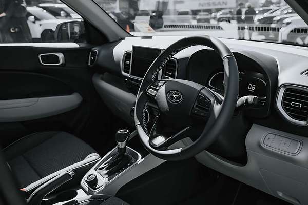 2025 Hyundai Venue Elite QX.V5