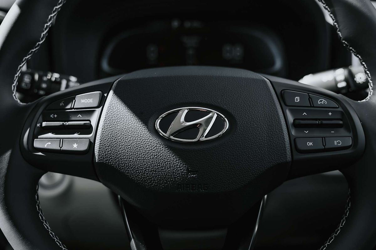 2025 Hyundai Venue Elite QX.V5