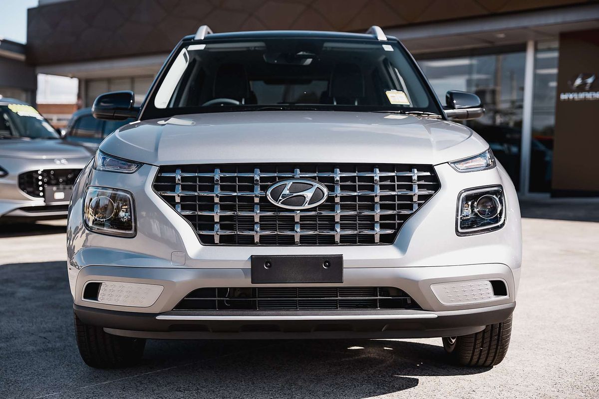 2025 Hyundai Venue Elite QX.V5