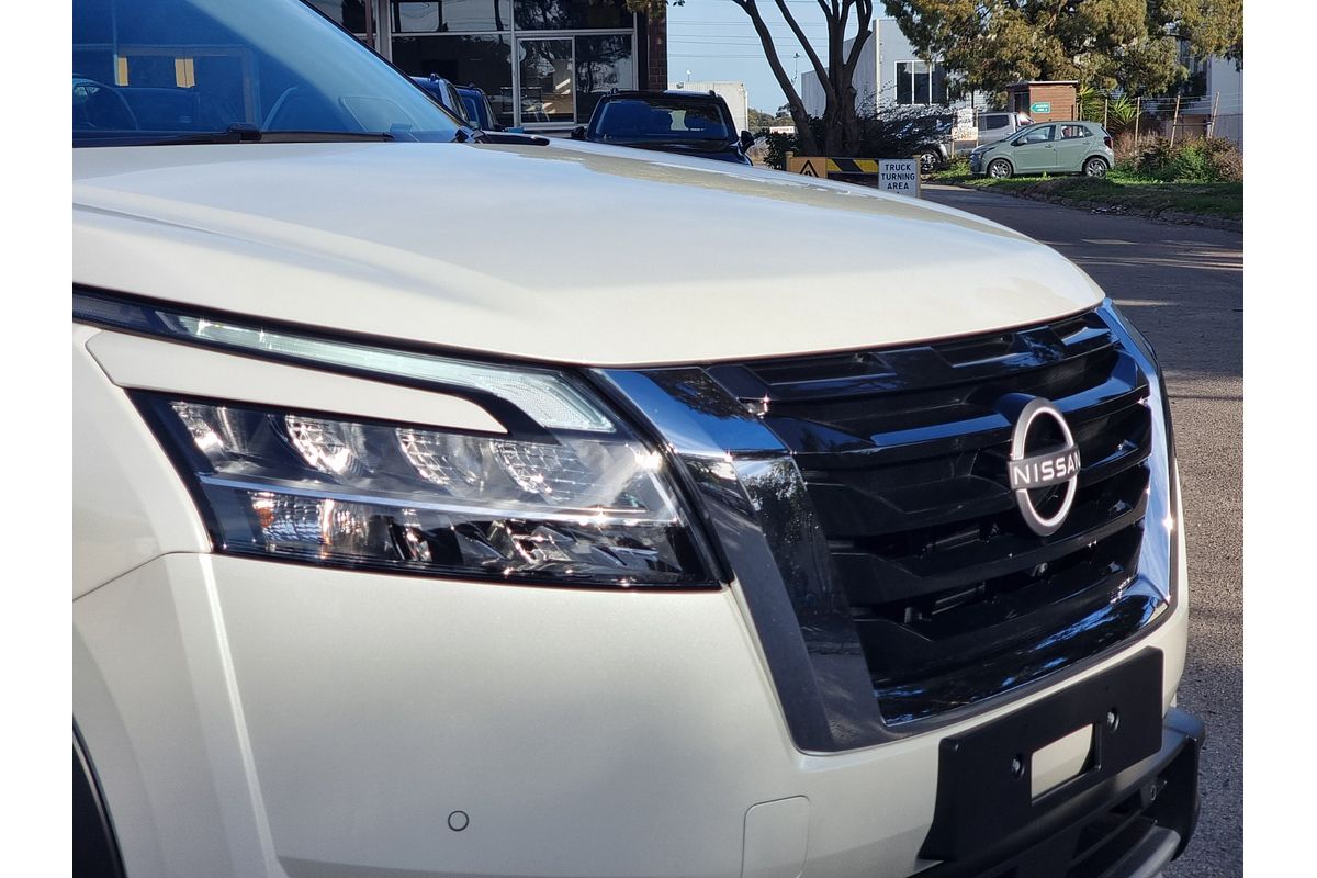 2024 Nissan Pathfinder Ti-L R53