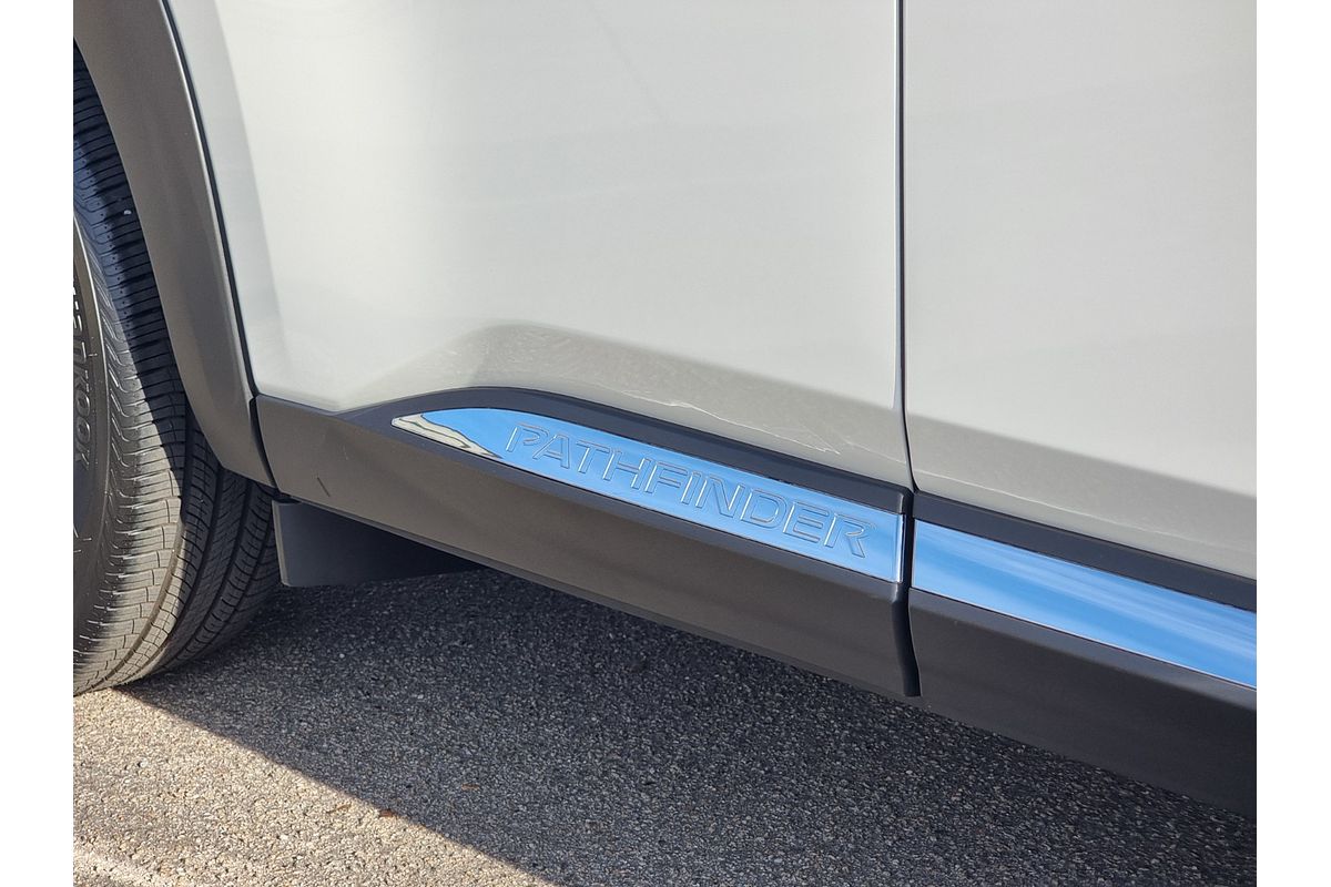 2024 Nissan Pathfinder Ti-L R53