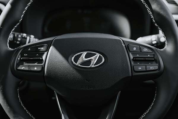 2025 Hyundai Venue Elite QX.V5