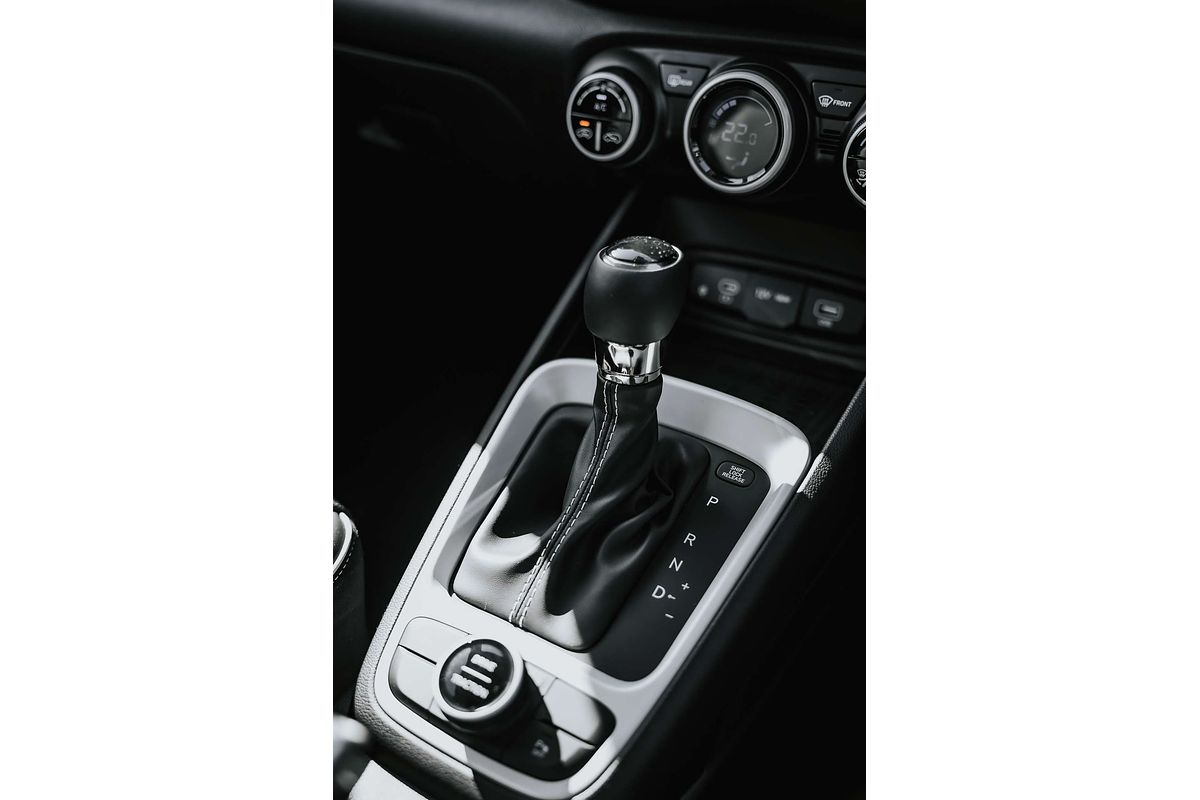 2025 Hyundai Venue Elite QX.V5