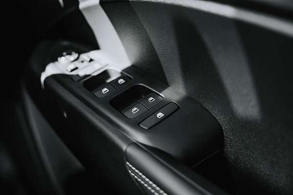 2025 Hyundai Venue Elite QX.V5