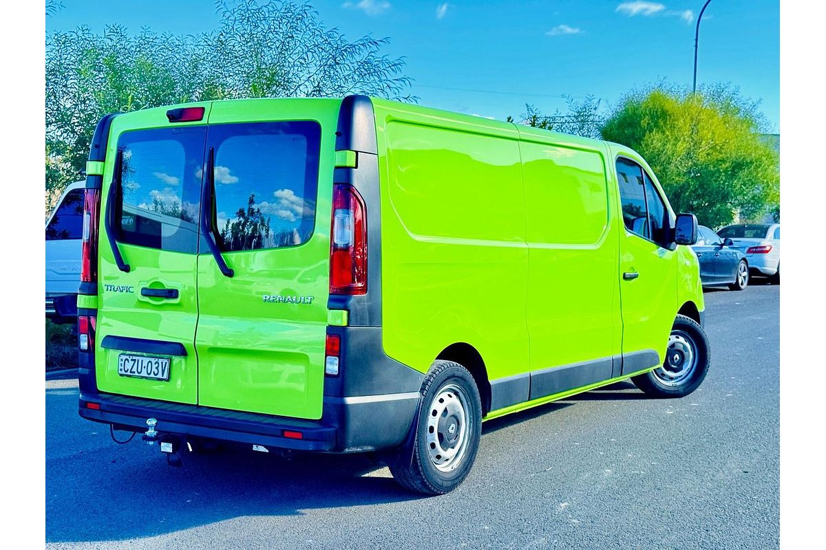 2015 Renault Trafic 103KW X82 LWB