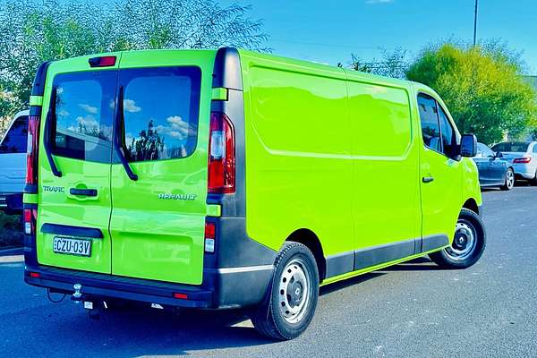 2015 Renault Trafic 103KW X82 LWB