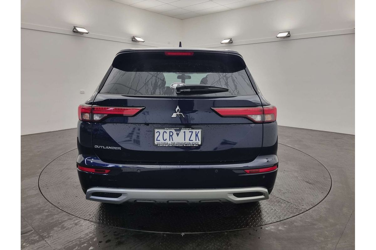 2025 Mitsubishi Outlander LS ZM