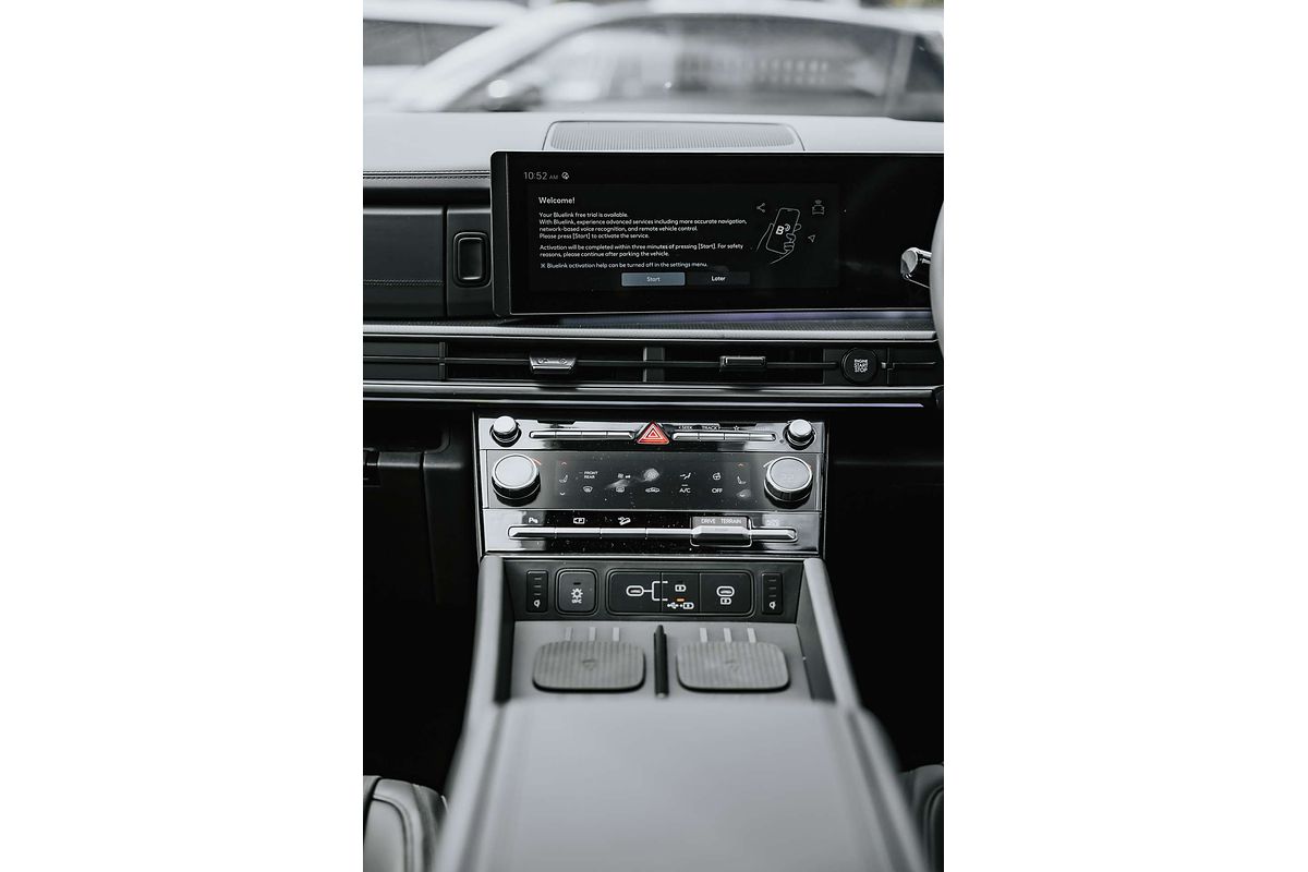 2025 Hyundai Santa Fe Calligraphy MX5.V1