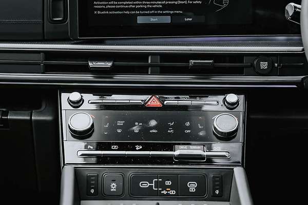 2025 Hyundai Santa Fe Calligraphy MX5.V1