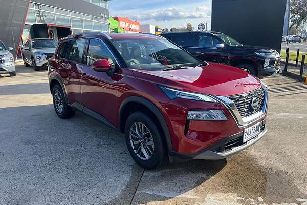 2024 Nissan X-TRAIL ST T33