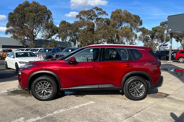 2024 Nissan X-TRAIL ST T33