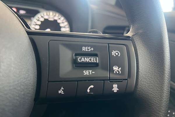 2024 Nissan X-TRAIL ST T33