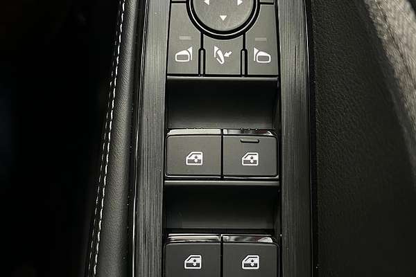 2024 Nissan X-TRAIL ST T33