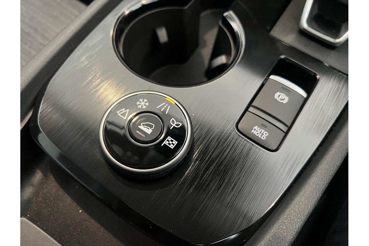 2024 Nissan X-TRAIL ST T33