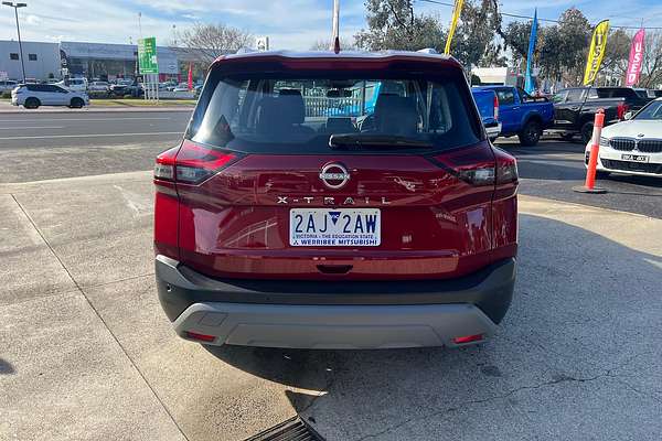 2024 Nissan X-TRAIL ST T33