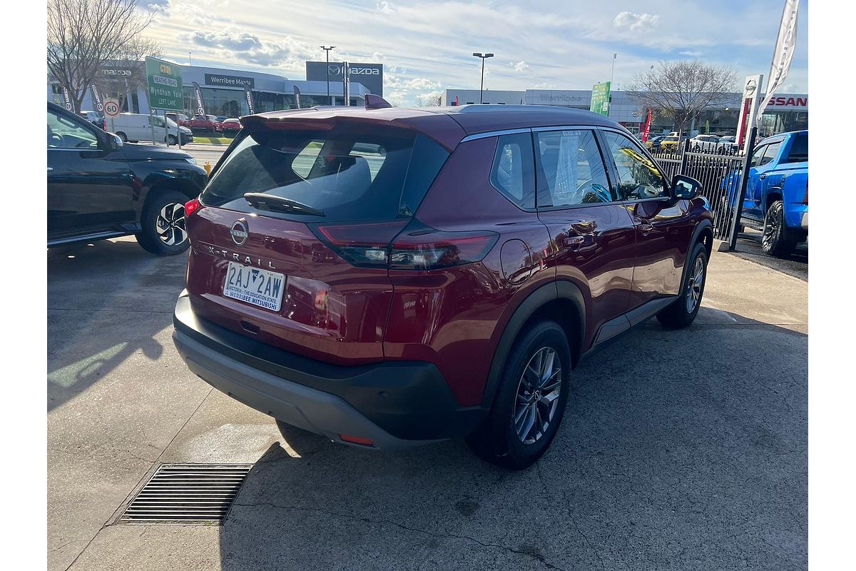 2024 Nissan X-TRAIL ST T33