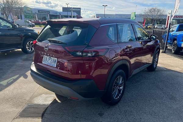 2024 Nissan X-TRAIL ST T33