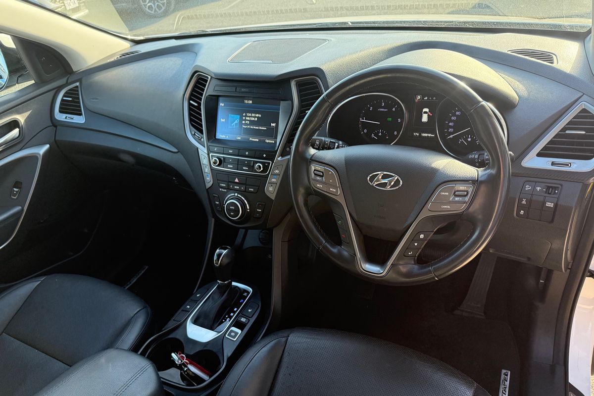 2015 Hyundai Santa Fe Elite DM3 Series II