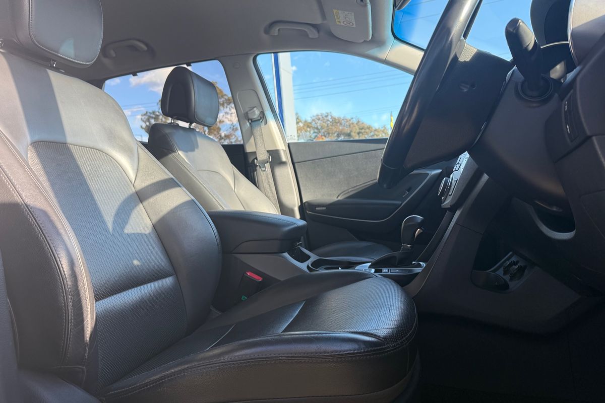 2015 Hyundai Santa Fe Elite DM3 Series II