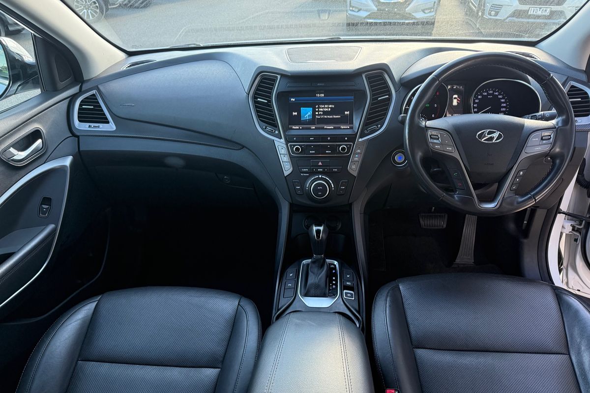 2015 Hyundai Santa Fe Elite DM3 Series II