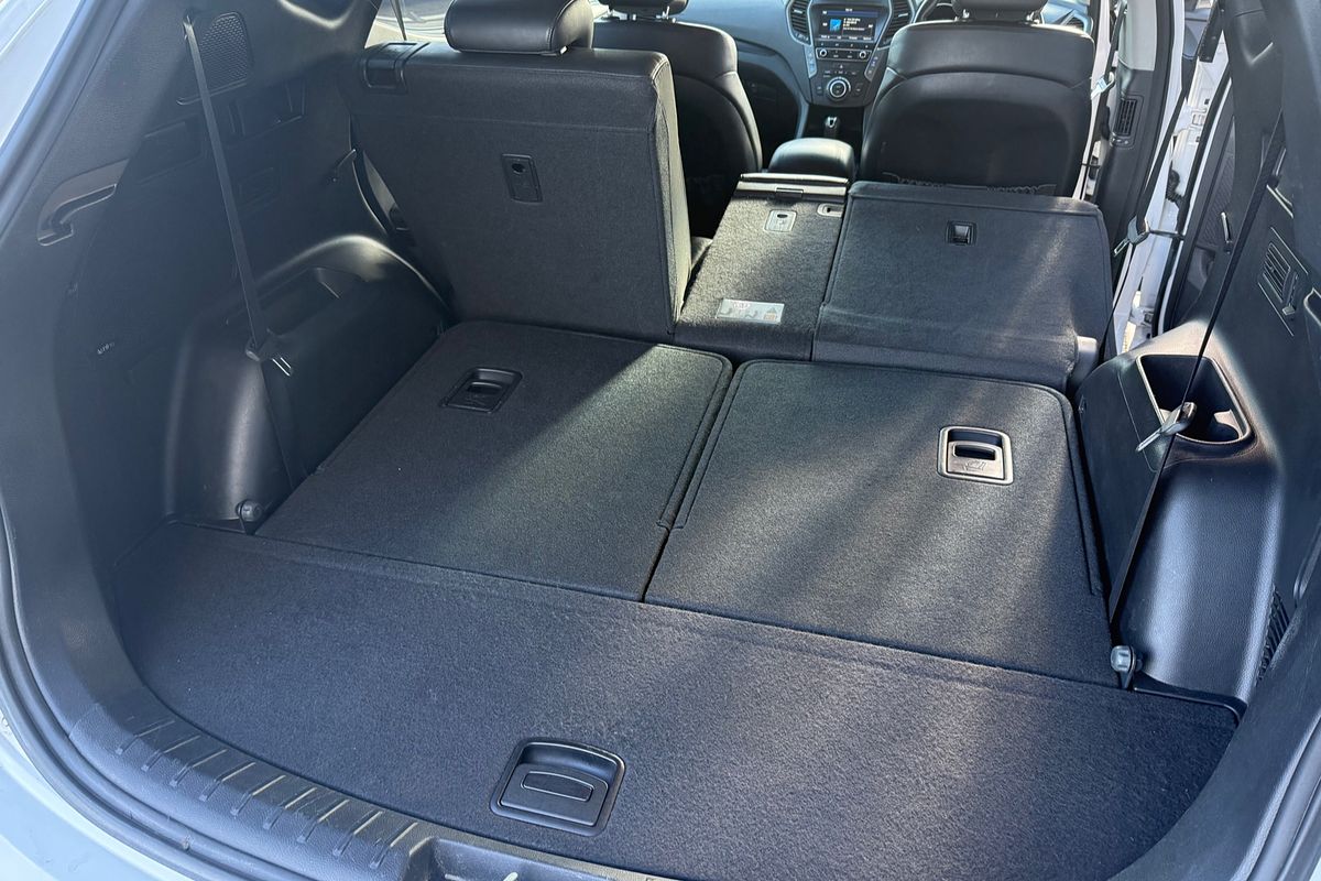 2015 Hyundai Santa Fe Elite DM3 Series II