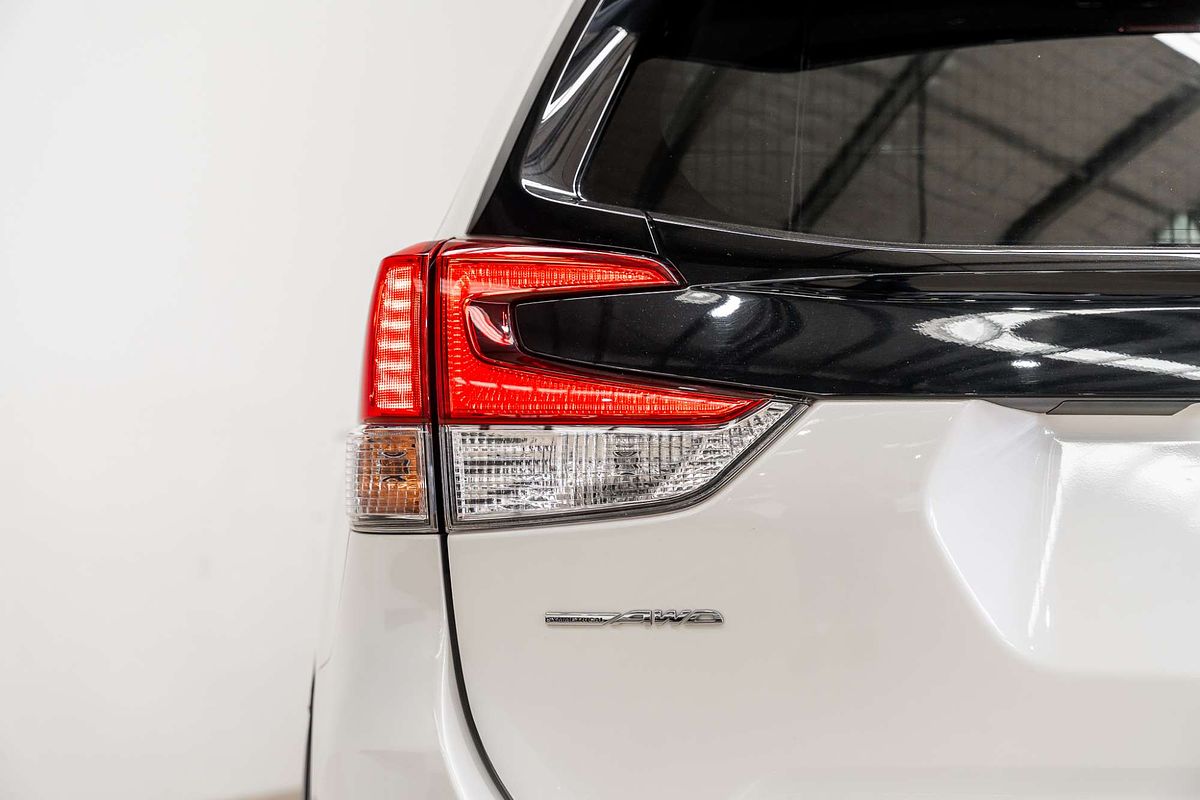 2021 Subaru Forester Hybrid L S5