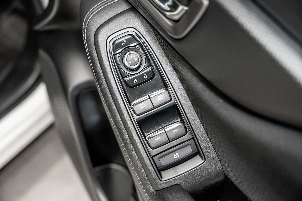 2021 Subaru Forester Hybrid L S5