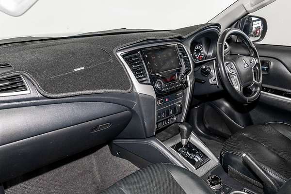 2021 Mitsubishi Triton GSR MR 4X4