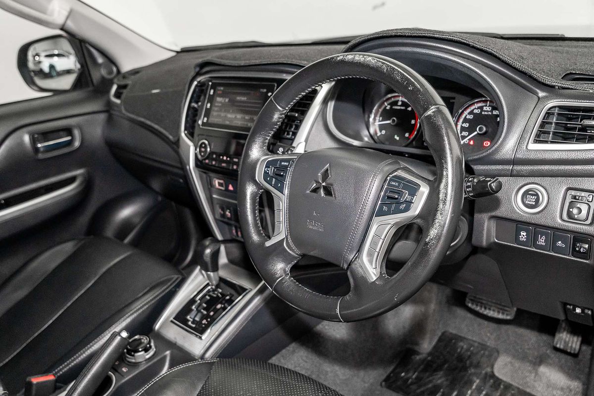 2021 Mitsubishi Triton GSR MR 4X4