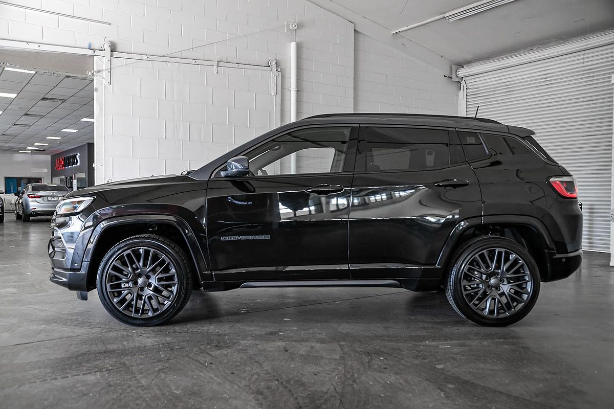 2022 Jeep Compass S-Limited M6