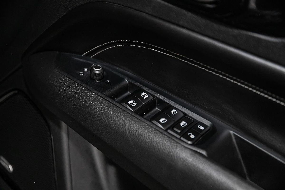 2022 Jeep Compass S-Limited M6