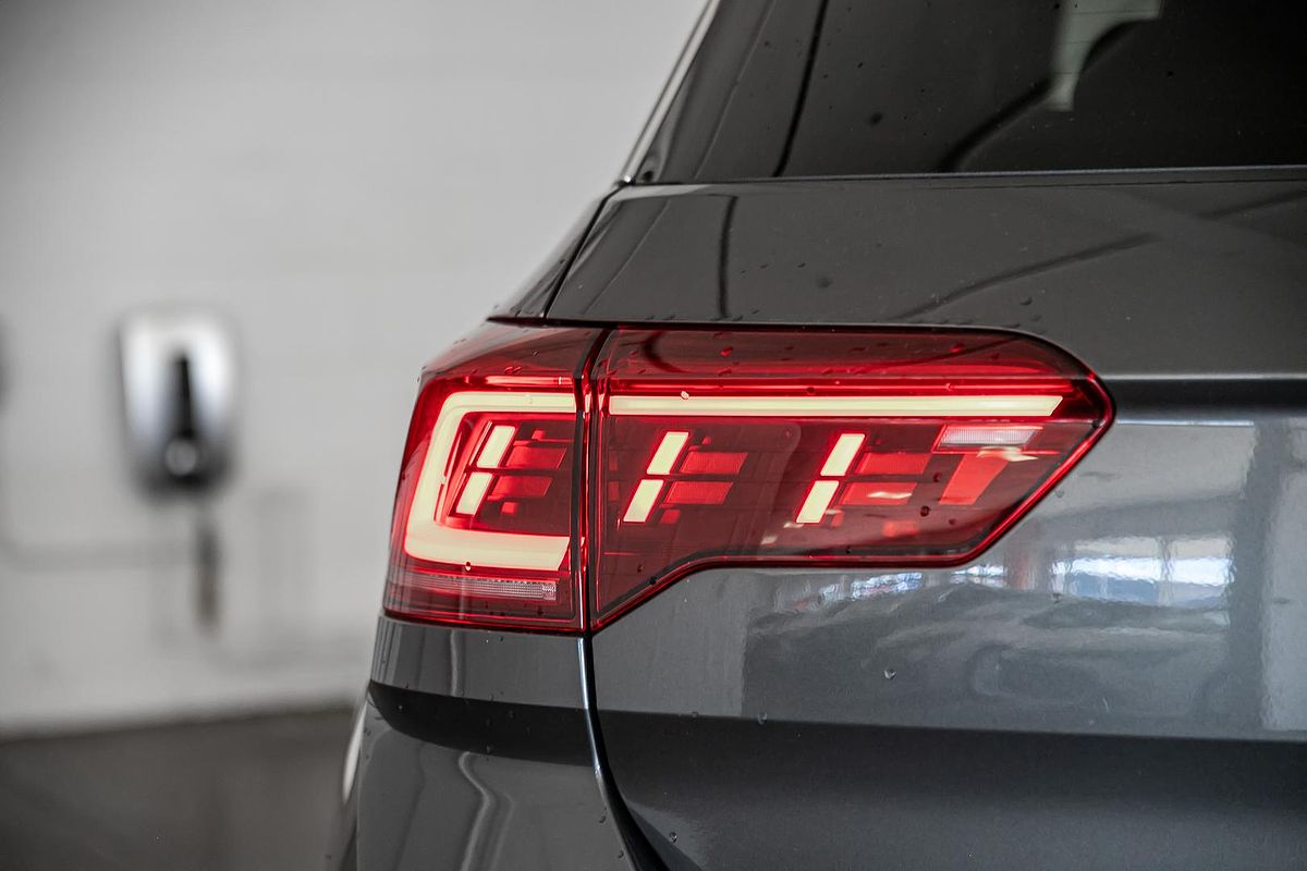 2023 Volkswagen T-Roc R D11