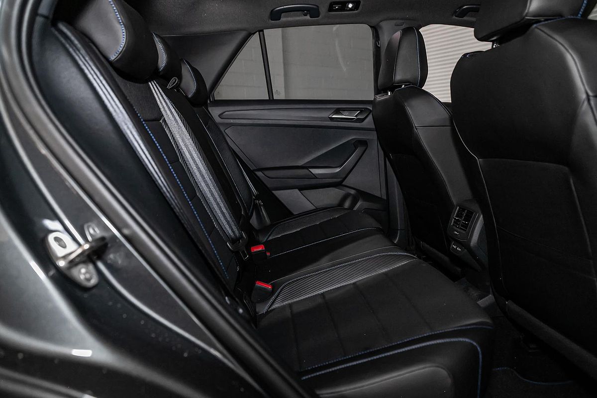 2023 Volkswagen T-Roc R D11
