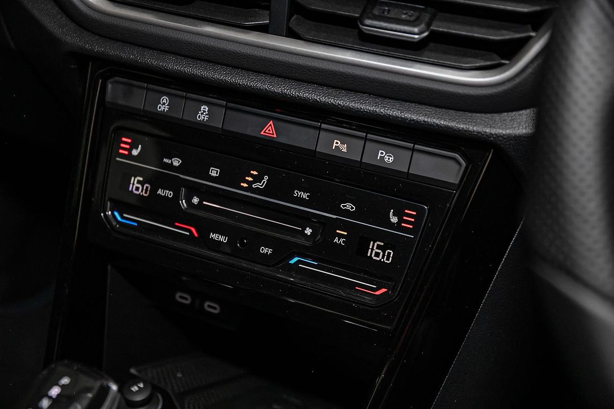 2023 Volkswagen T-Roc R D11