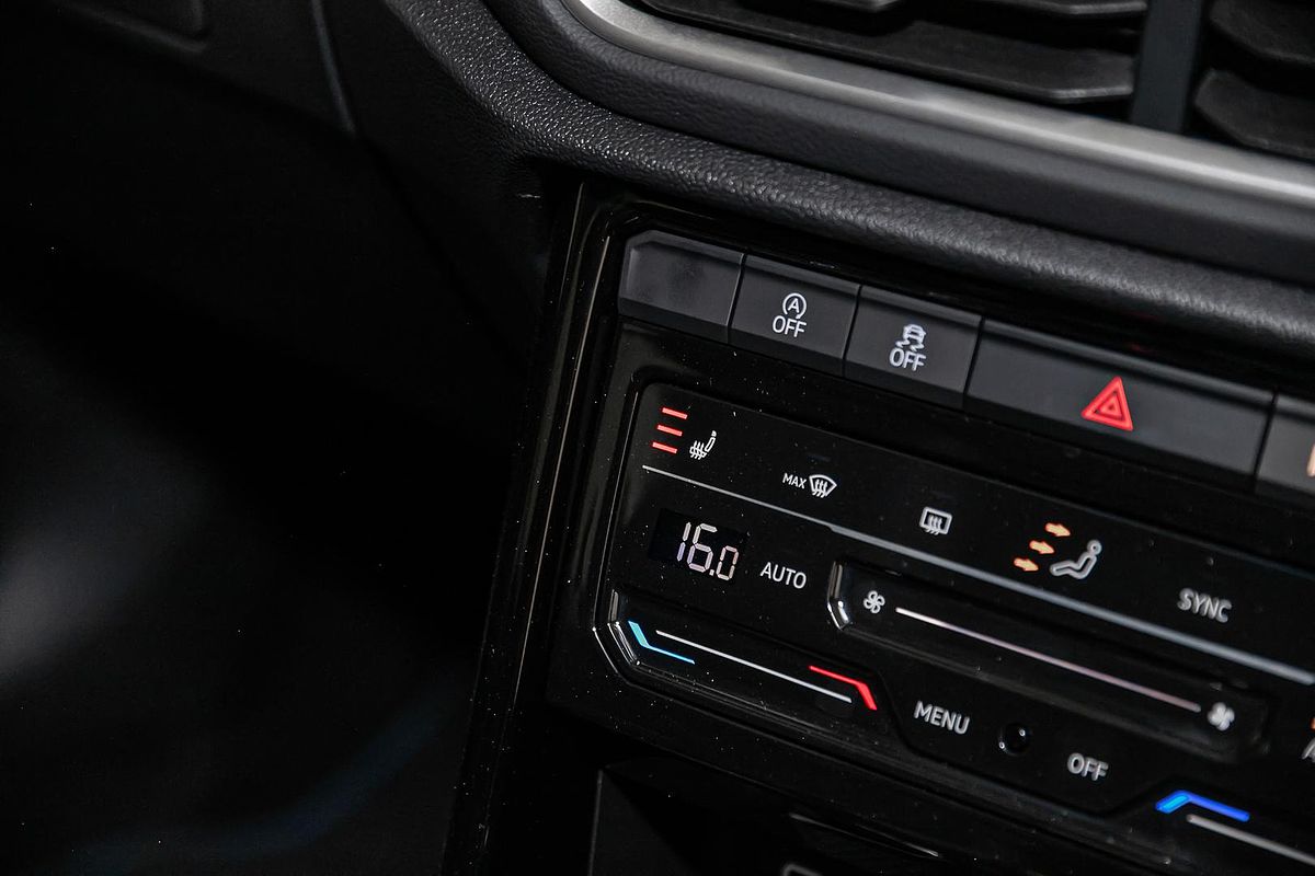 2023 Volkswagen T-Roc R D11