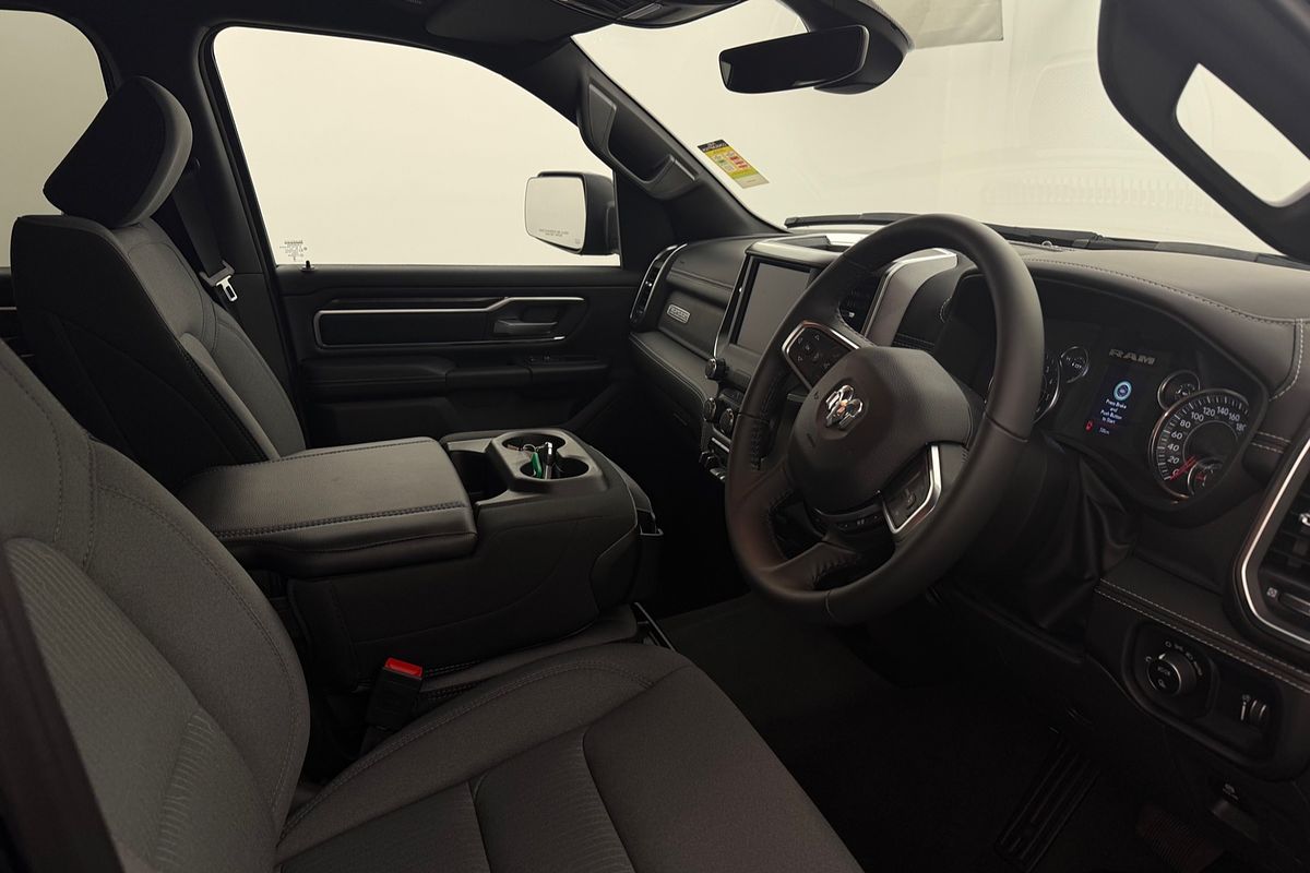 2024 RAM 1500 Big Horn DT 4X4 SWB