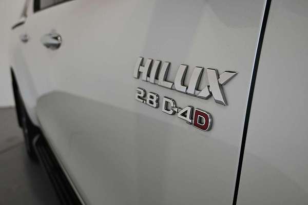 2017 Toyota Hilux SR5 GUN126R 4X4