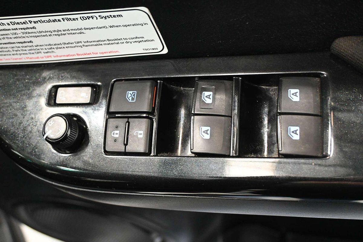 2017 Toyota Hilux SR5 GUN126R 4X4