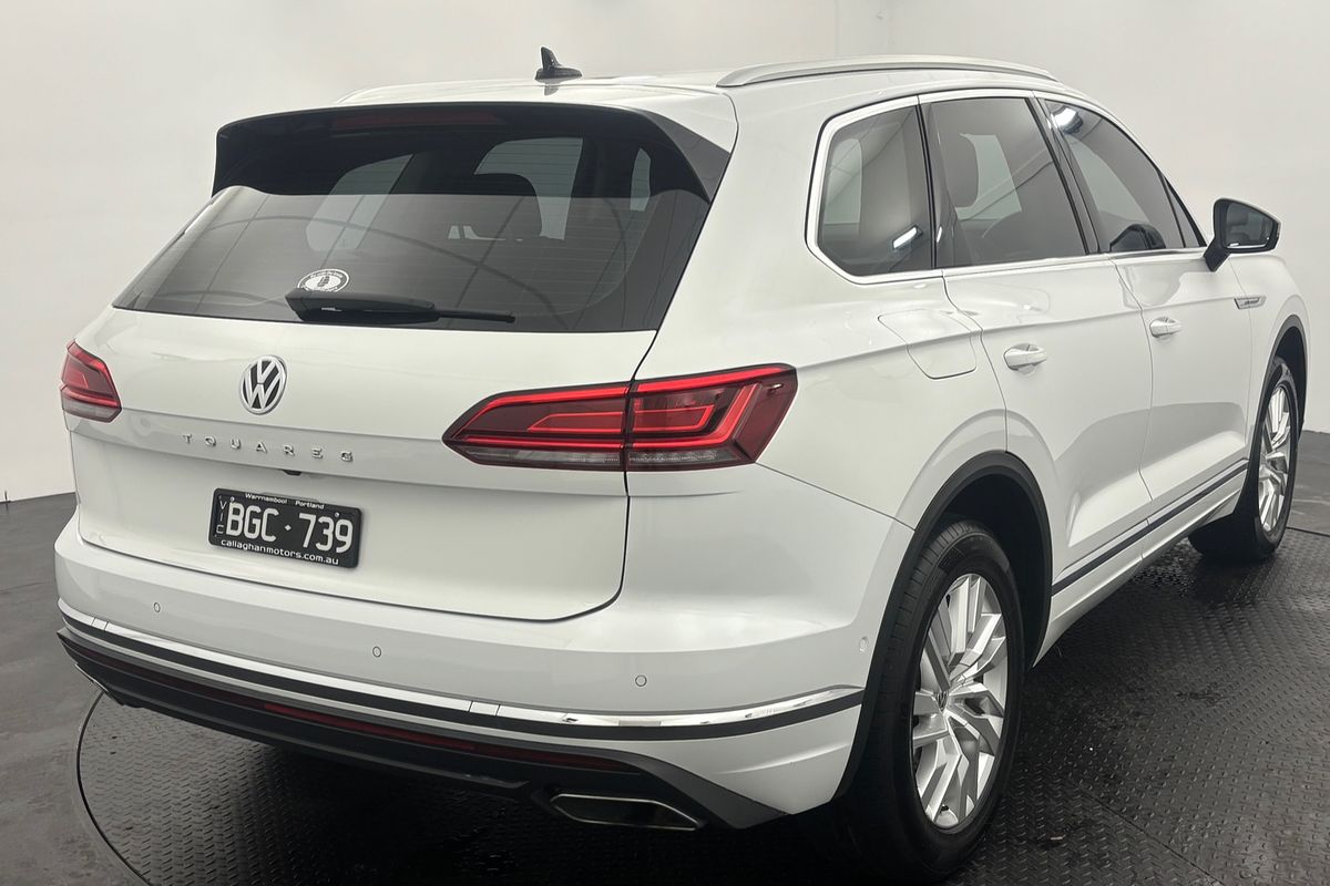 2019 Volkswagen Touareg 190TDI Launch Edition CR