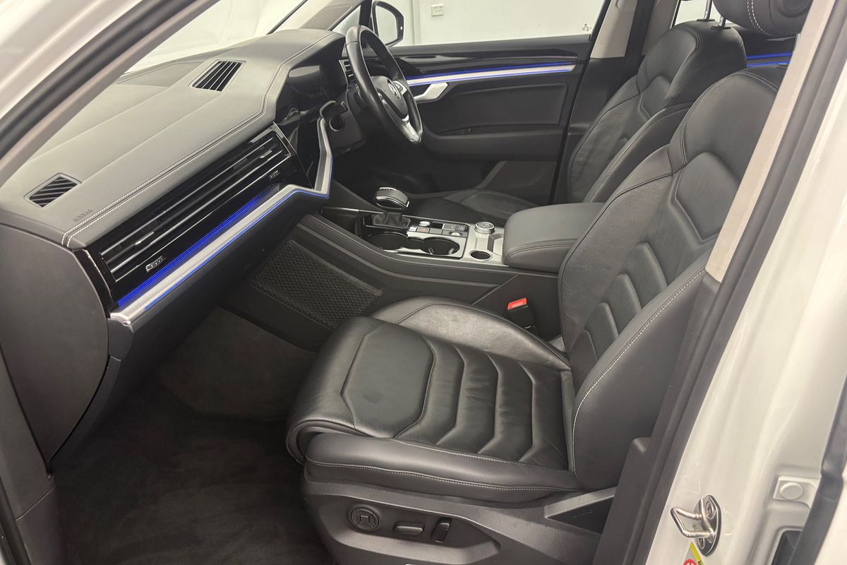 2019 Volkswagen Touareg 190TDI Launch Edition CR