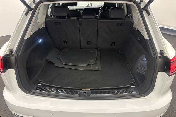 2019 Volkswagen Touareg 190TDI Launch Edition CR