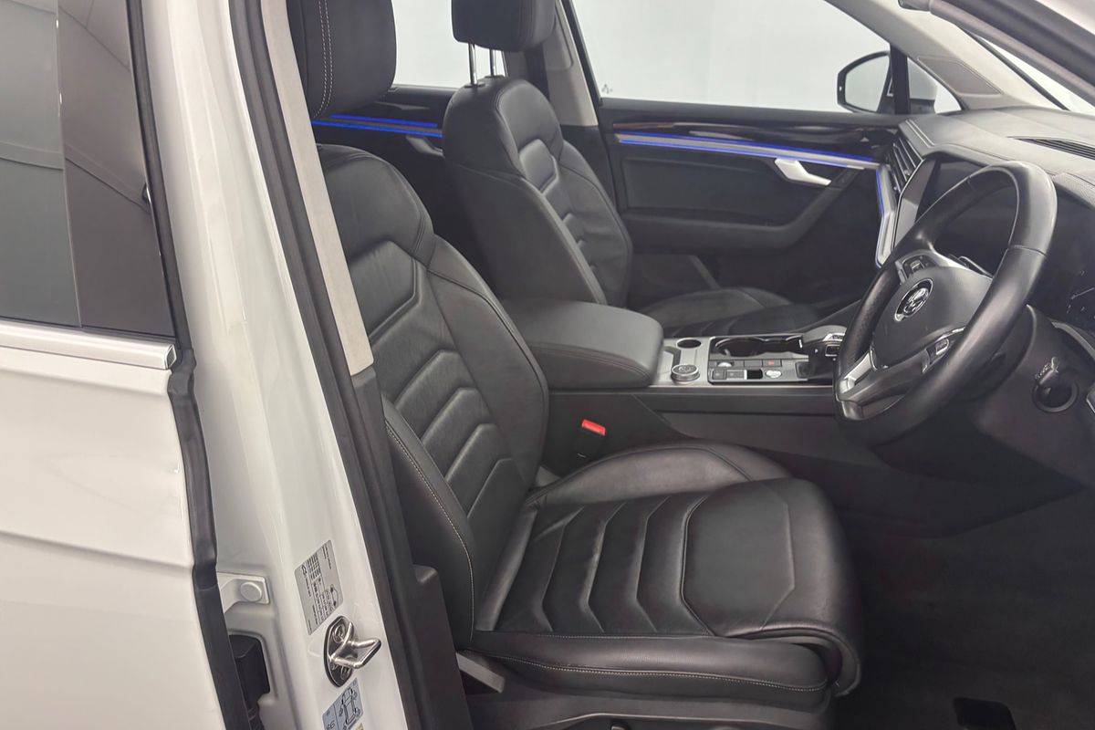 2019 Volkswagen Touareg 190TDI Launch Edition CR