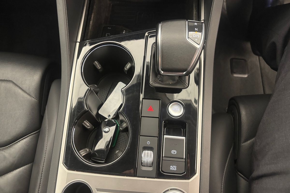 2019 Volkswagen Touareg 190TDI Launch Edition CR