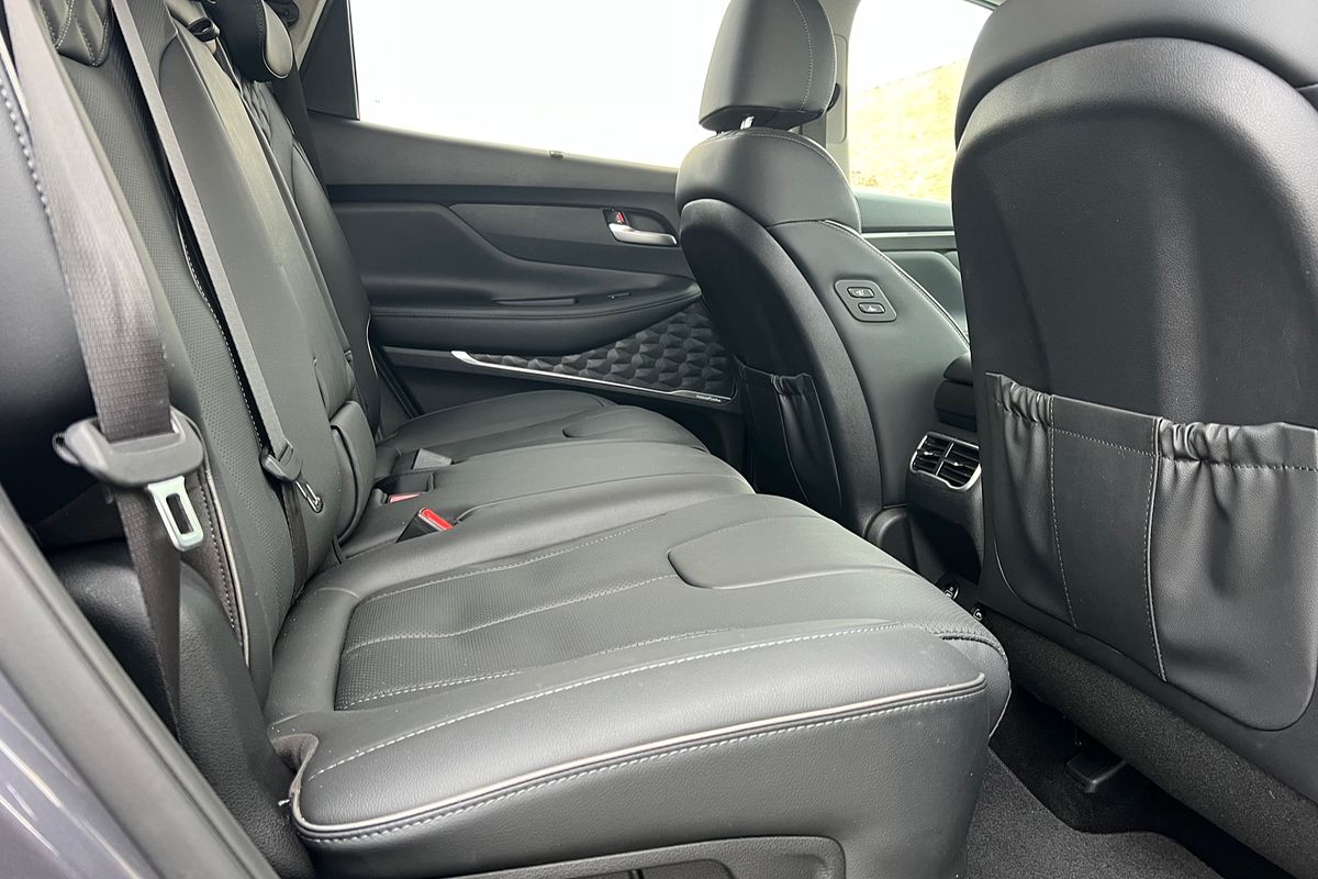 2022 Hyundai Santa Fe Elite TM.V4