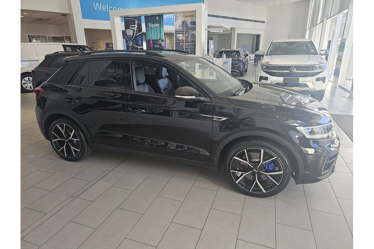 2025 Volkswagen T-Roc R D11