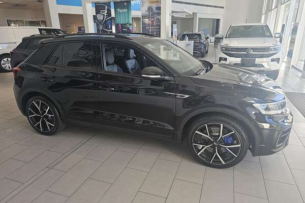 2025 Volkswagen T-Roc R D11