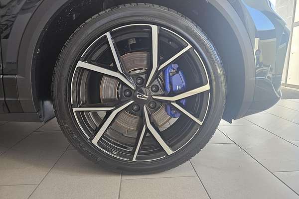 2025 Volkswagen T-Roc R D11