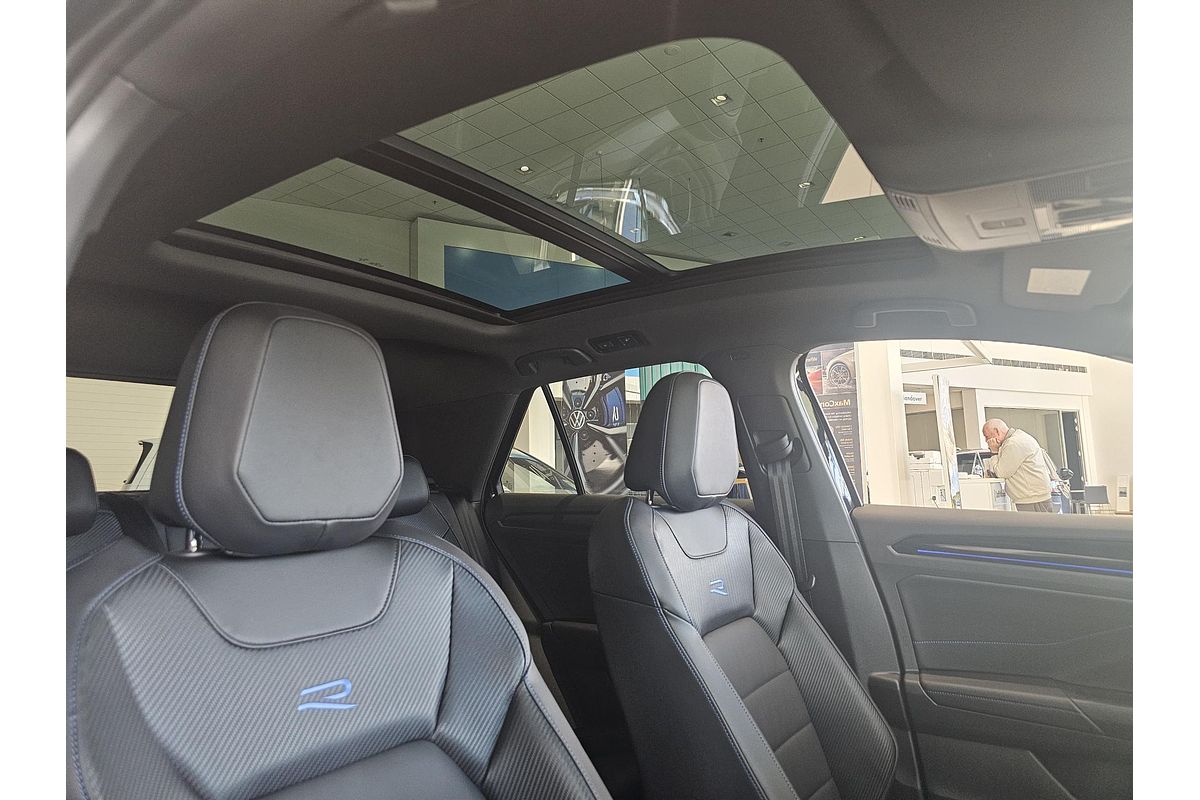 2025 Volkswagen T-Roc R D11