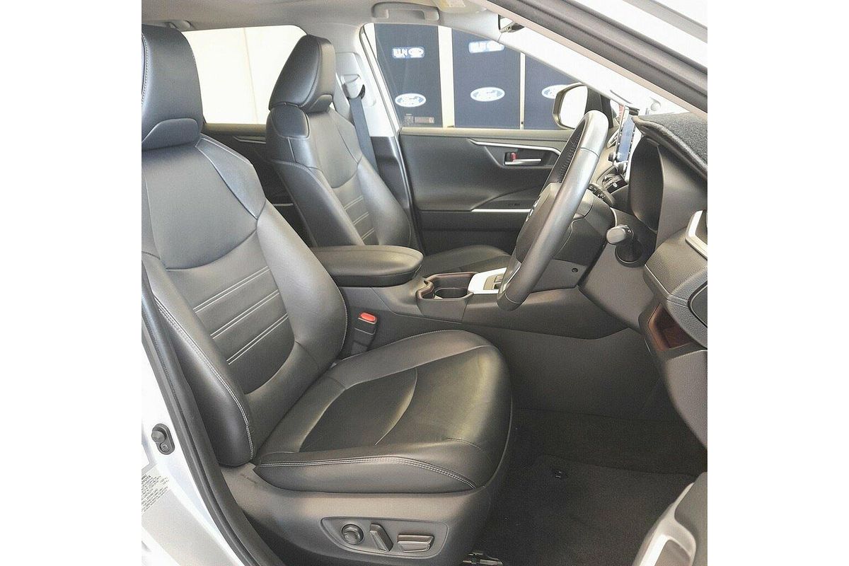 2020 Toyota RAV4 Cruiser MXAA52R