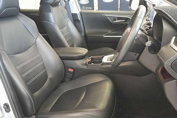 2020 Toyota RAV4 Cruiser MXAA52R